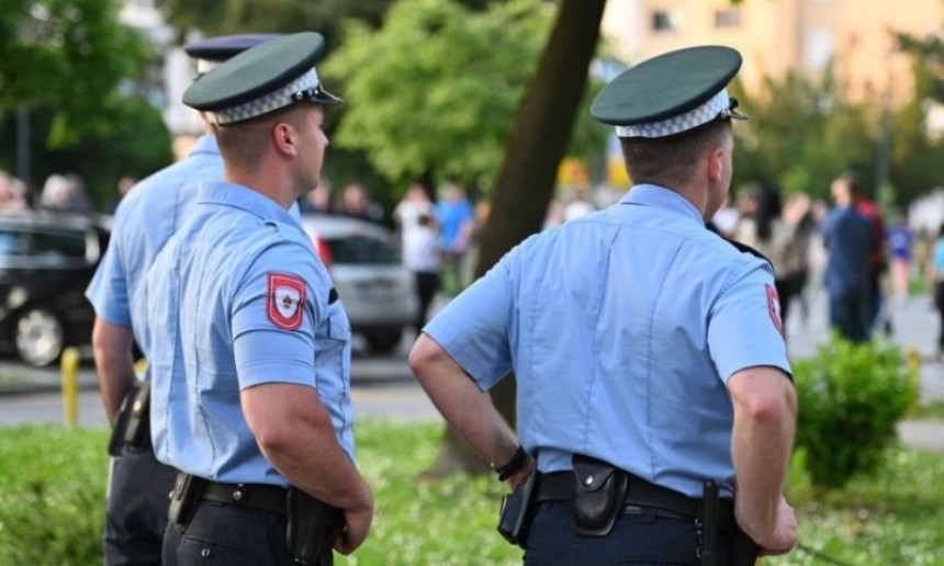 Десет полицајаца у Републици Српској добило отказ