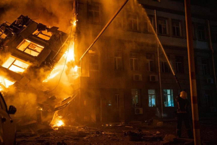 Rusija pokrenula napade na Odesu i Kijev (FOTO)