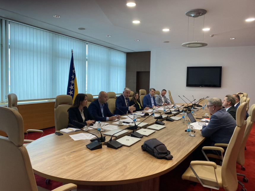 Izdat rok od sedam dana za obustavu kupovine kumove zgrade u Banjaluci