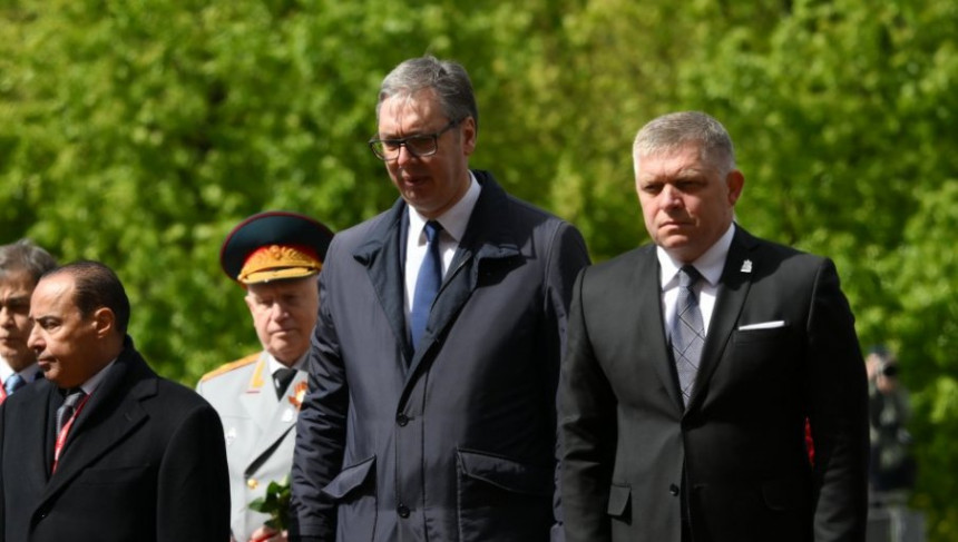 Песков: Долазак Вучића и Фица у Москву херојски чин