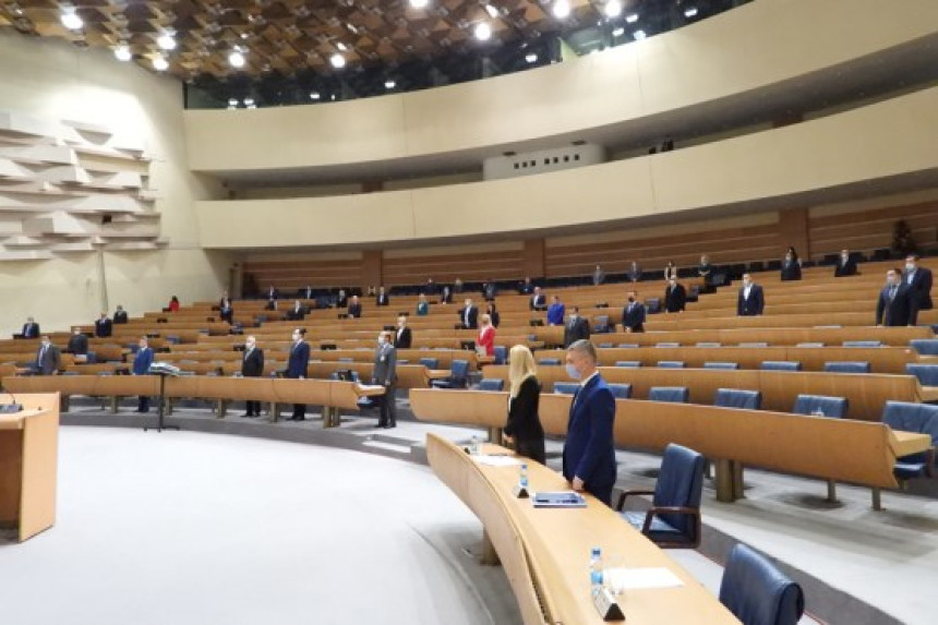Посланици расправљају о арбитражама које се воде против БиХ