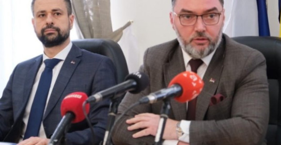 Dom naroda PSBiH 19. maja o smjeni Košarca i Amidžića