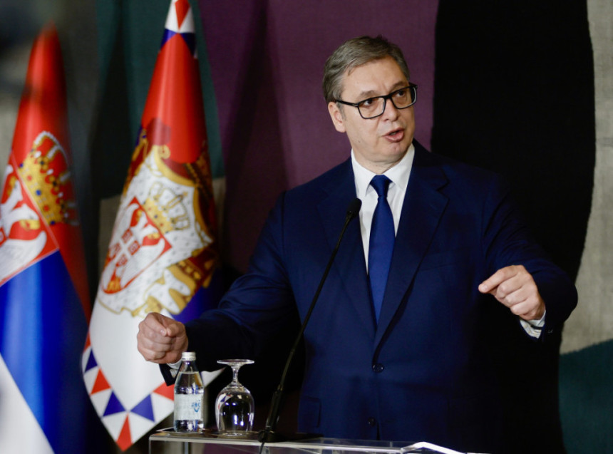 Vučić: Oni koji ruše neće pobijediti, Srbija nije poklekla