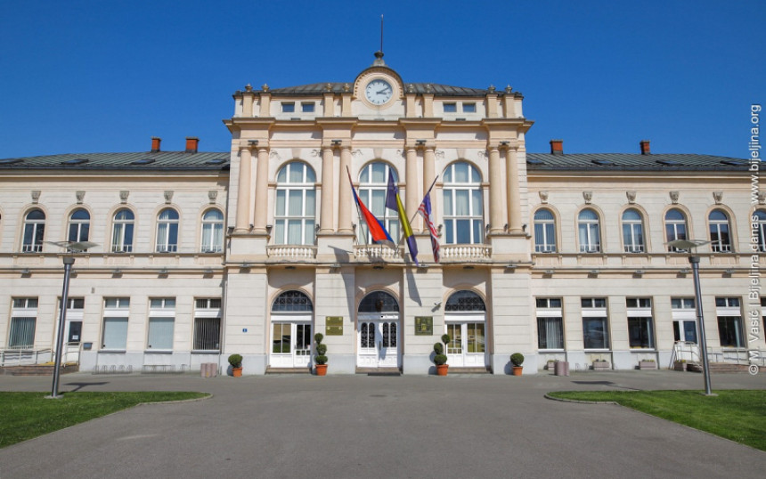 Zora Vidović poslala inspekciju Ljubiši Petroviću