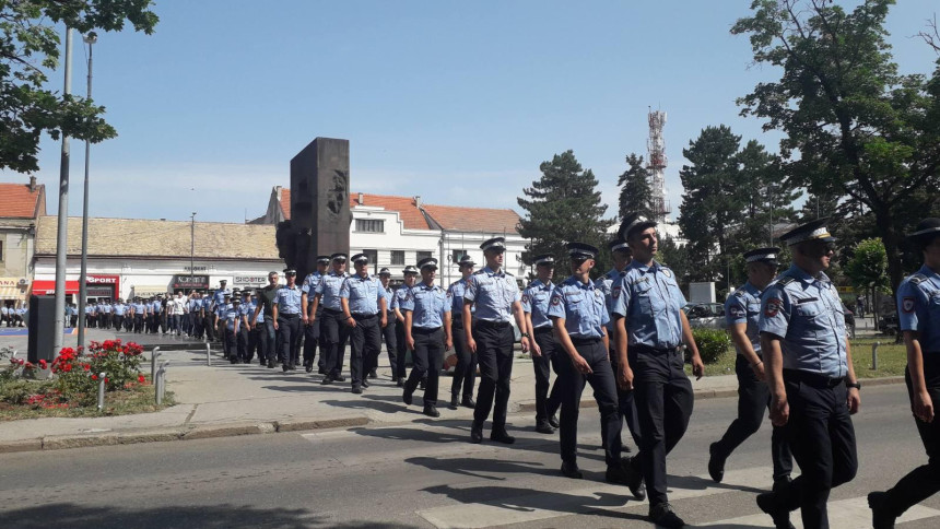 Policajci solidarni sa porodicom ubijenog inspektora
