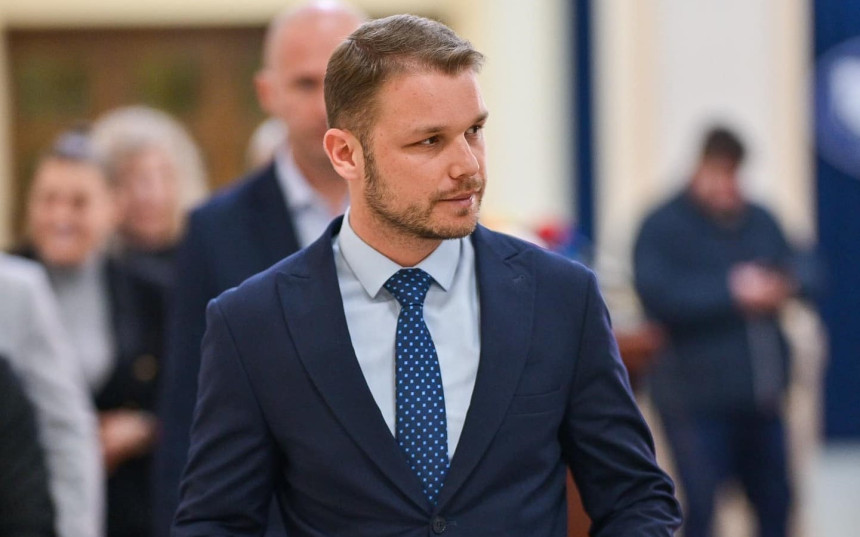 Станивуковић: СНСД поново оборио битне тачке за Бањалуку