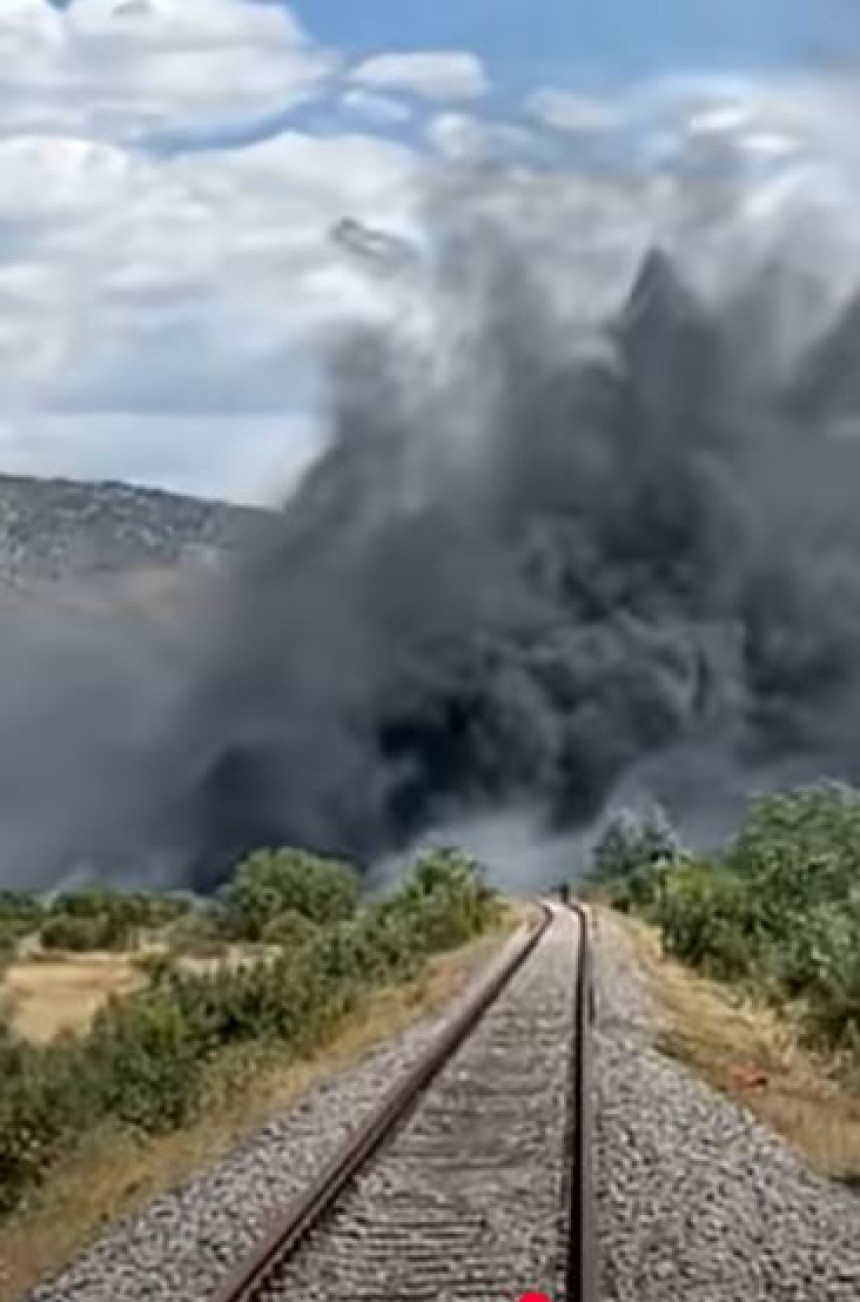 Bjesne požari u Podgorici, gori Ćemovsko polje
