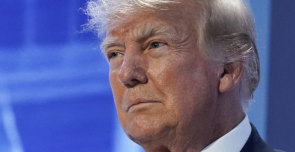 Доналд Трамп послао писма о царинама за седам земаља