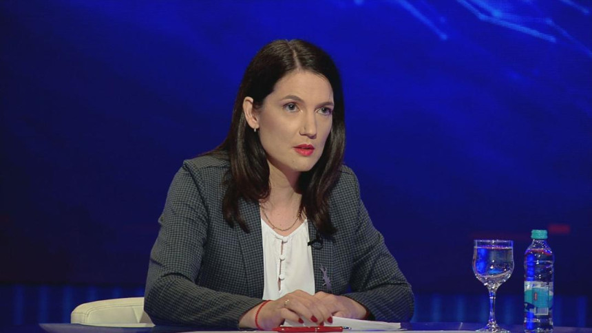 Вучић је слао поруке мира, а Бећировићеве оптужбе лицемјерне