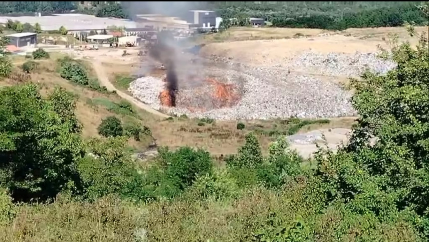 Пожар на депонији у Рамићима код Бањалуке