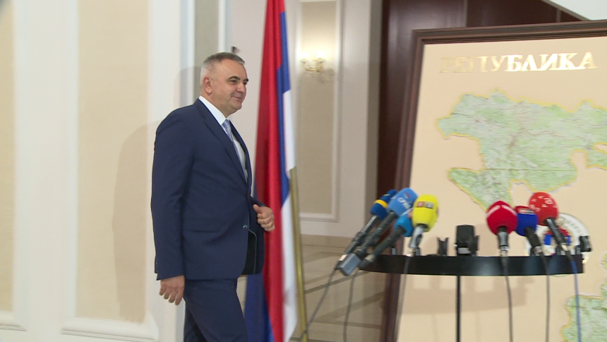 Rad Minića i ministara na terenu – predstava za javnost?