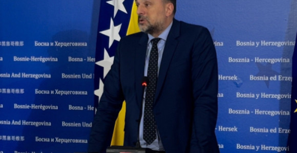 Konaković: Nismo glasali o uvođenju takse na uvoz čelika