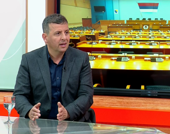 Opozicija u oktobru izlazi zajedno na izbore u Republici Srpskoj (VIDEO)