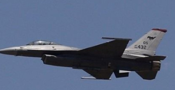 Амерички ловци пресрели руске авионе код Аљаске