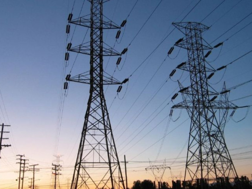 Мађарска би могла обуставити испоруку струје Украјини