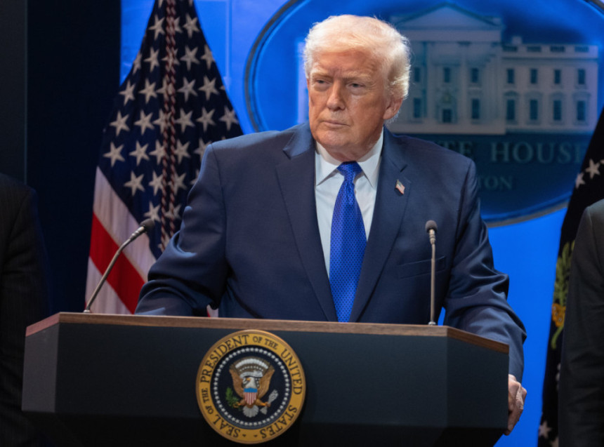 Трамп најавио: Уводим глобалне царине од 15 посто