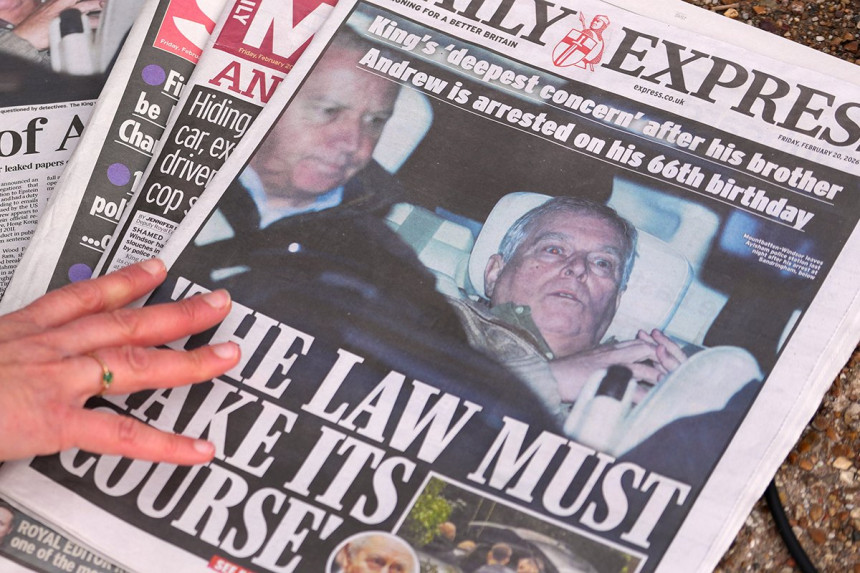 Drama u kraljevskoj porodici se nastavlja: Endru urlao