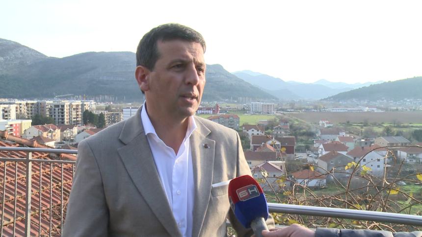 Човића и Додика ћемо помести гвозденом метлом и казнити за све што су урадили народу!