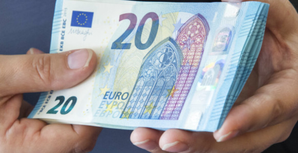 Лете, лете паре: Оне су највеће краљице бакшиша на естради