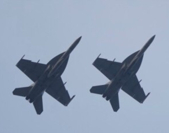 САД повећао број авиона у близини Ирана, могућ напад