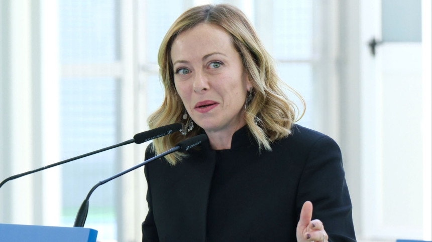 Italija pozvala svoje građane da napuste Iran