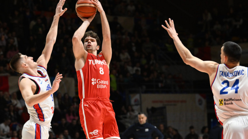 Кошаркаши Србије вечерас у Истанбулу играју са Турском