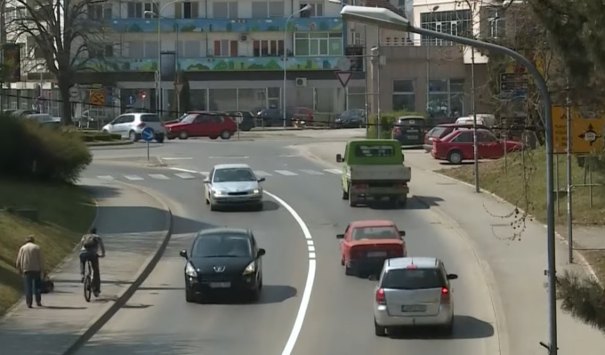 Поново поскупљује регистрација возила, возачи огорчени