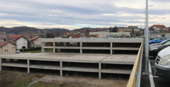 Гаража УКЦ-а чека расплет спора од 16 милиона КМ