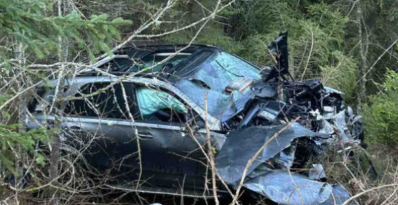 Teška saobraćajna nesreća kod Kneževa, spašen vozač