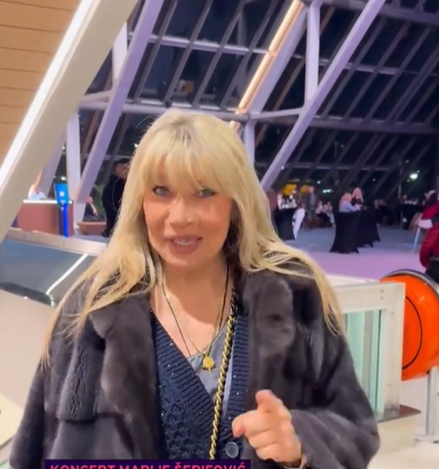 Lepa Brena nije čestitala Suzani rođenje unuke