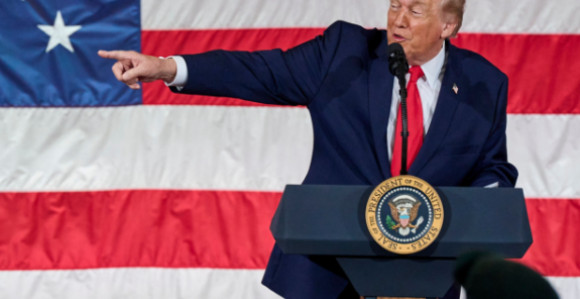 Tramp: Iran traži dogovor, ali je "malo zakasnio"