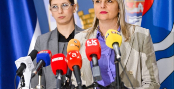 Школа и вртић остаје на раније планираним локацијама