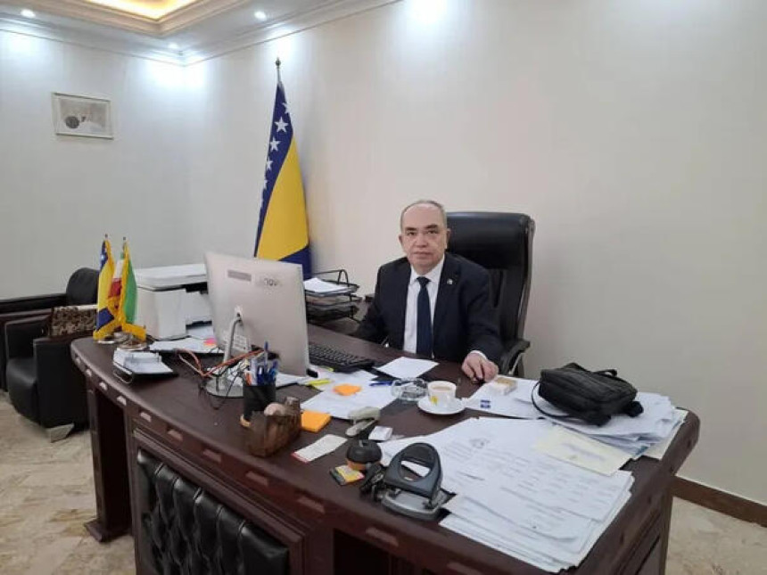 Особље Амбасаде БиХ напустило Техеран због рата
