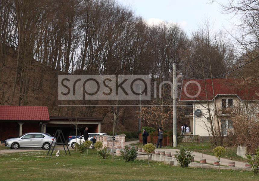 Laktaši: Pronađena dva beživotna tijela u Šušnjarima