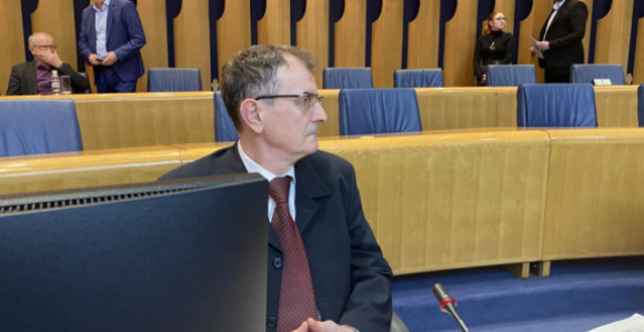 "УИО БиХ је легло корупције, тужиоци штите криминалце"