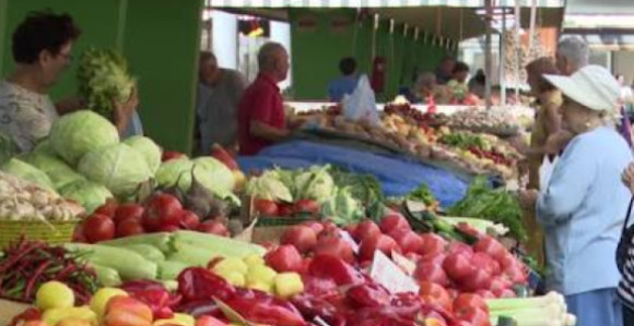 Paprene cijene: Paprika do 10 KM, grožđe i do 14
