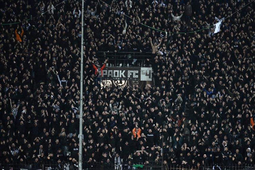 Izboden nasmrt: Solunski derbi odložen zbog ubistva