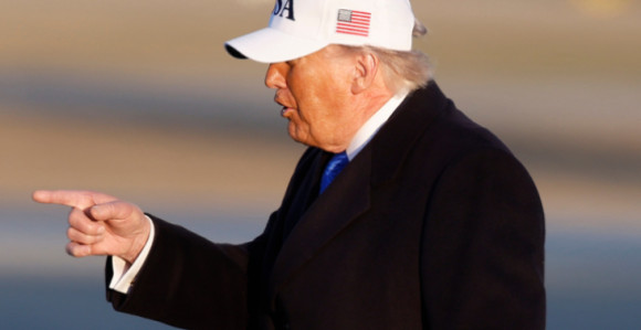 Tramp najavio otvaranje Ormuskog moreuza