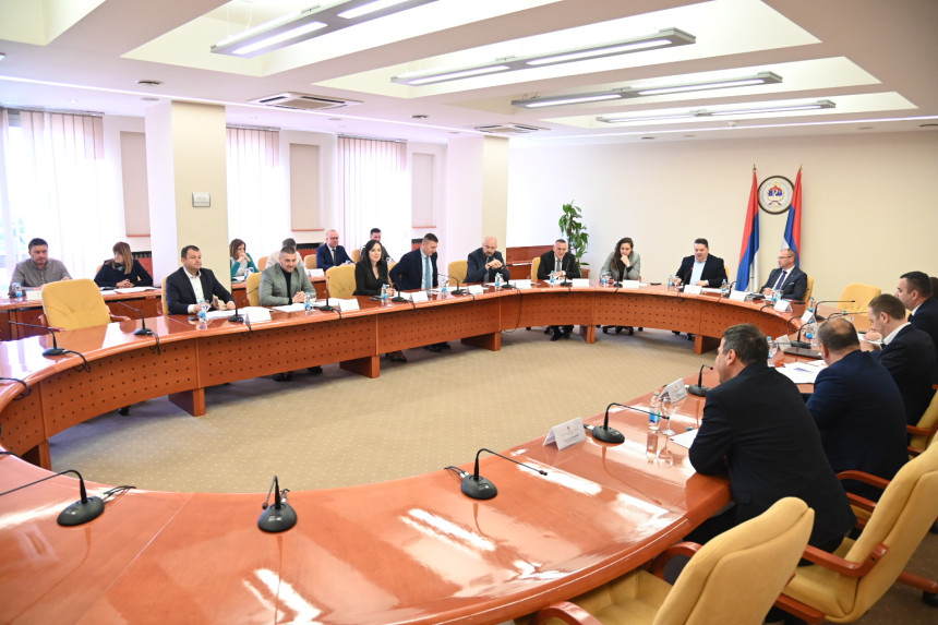 Zakazane 2 posebne i nastavak redovne sjednice NSRS