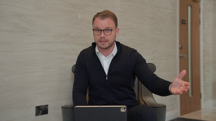 Нико боље од СНСД-а не слуша странце и не гази Устав Српске