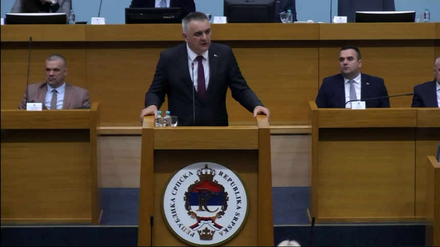 Koliko puta treba da padne Minićeva vlada da bi bila legalna?