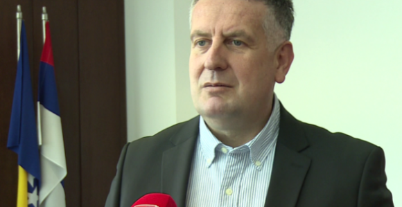 Бламажа Минића и понижење институција у режији СНСД-а