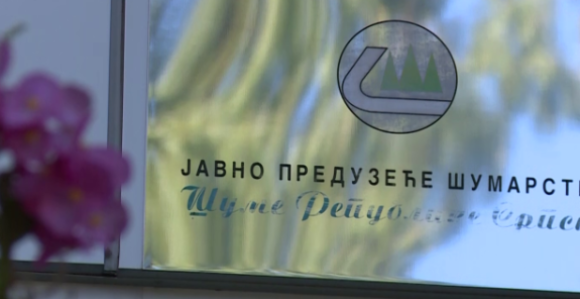 Проблеми са исплатом плата, доприноса и положајем радника