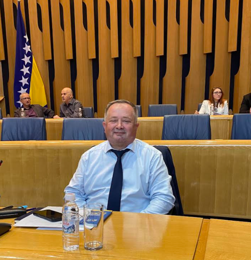 Бивши и садашњи функционери УИО негирали криминал