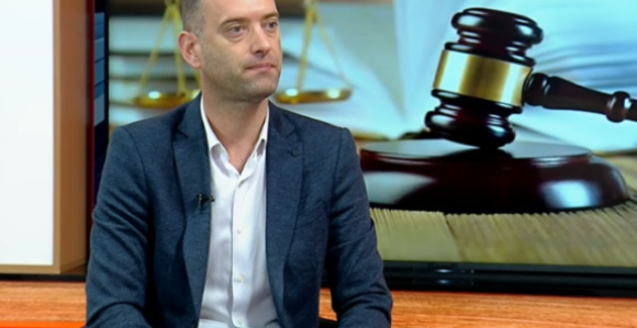 Pad druge Minićeve vlade je pod diktatom stranaca