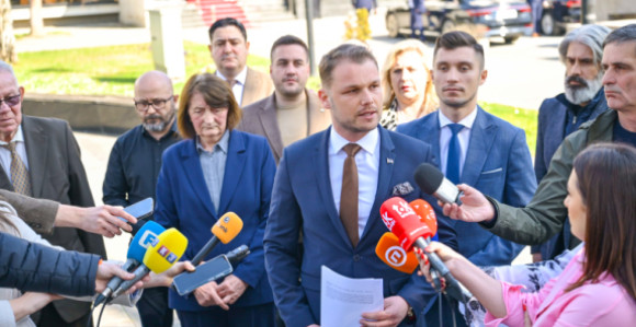 Stanivuković poziva Stevandića: Hitno u proceduru i zakon