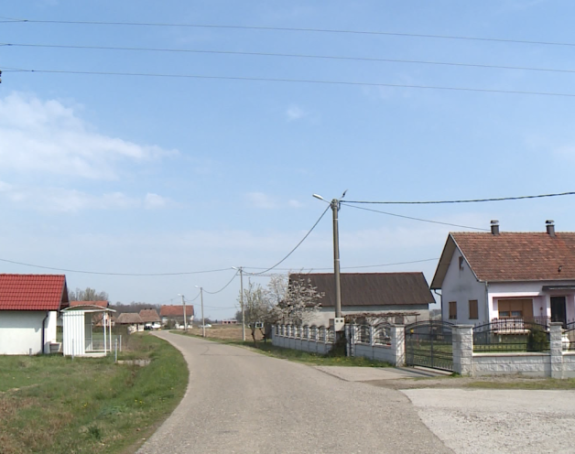 Чим загрми струје нестане и у селима дистрикта Брчко