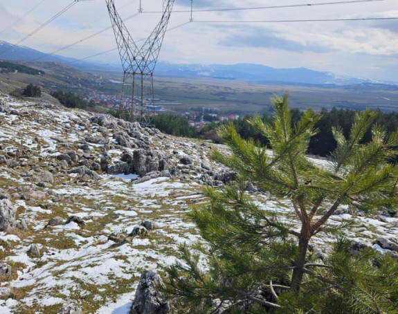 Данас промјенљиво облачно уз сунчане периоде и топло