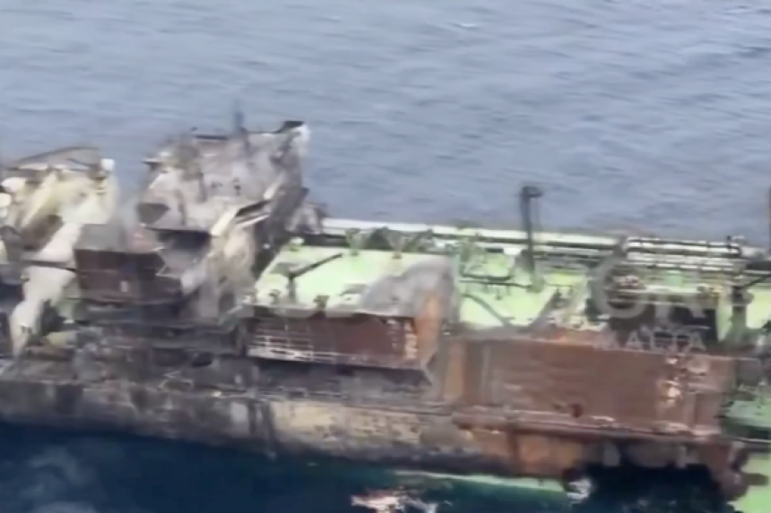 Oštećeni ruski tanker pluta Sicilijanskim moreuzom