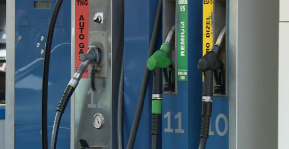 Зашто грађани Српске точе најскупље гориво у региону?